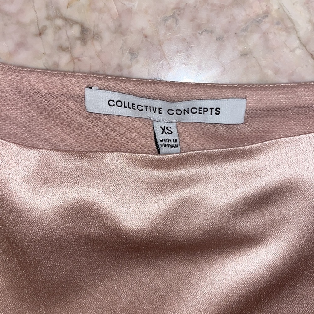 Pink silk blouse - Picture 3 of 3